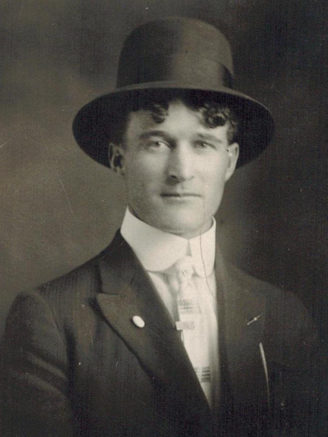Jesse Hammond Mayne (1856 - 1941) Profile